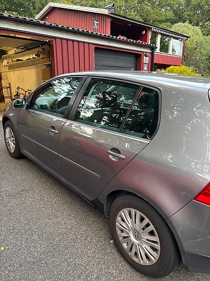 Volkswagen Golf V 6 of 11