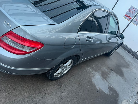 Mercedes-Benz C180 10 of 11