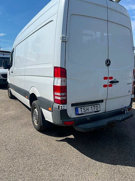 Mercedes-Benz Sprinter 316 4 of 5