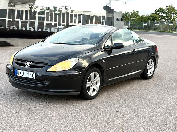 Peugeot 307 CC 3 of 12