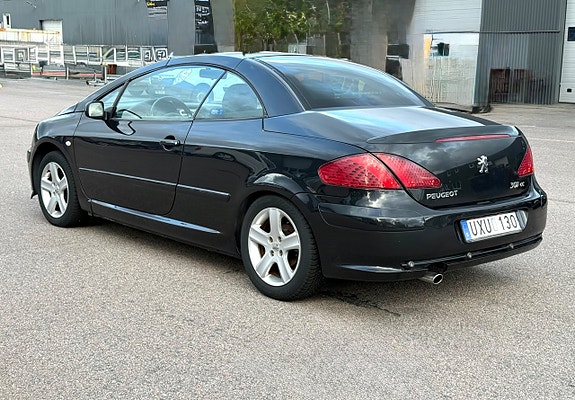 Peugeot 307 CC 5 of 12