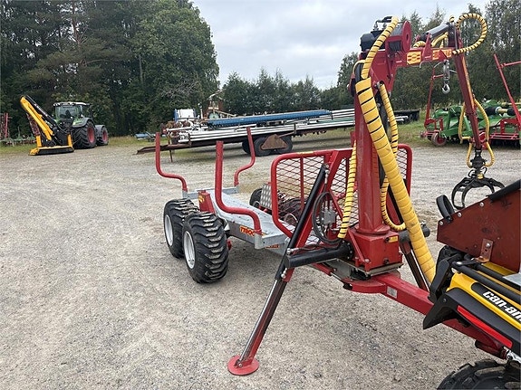 Kranman T1900 med 30-60 kran 5 of 7
