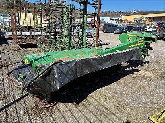 John Deere 331 ROTORSLÅTTER 3-PNKTS BUREN 2 of 5