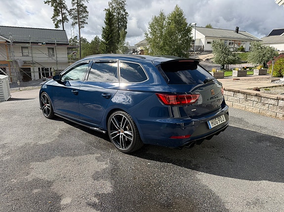 Seat Leon 6 of 19