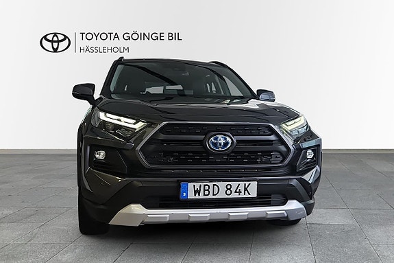Toyota RAV4 5 of 19