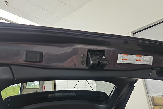 Toyota RAV4 19 of 19