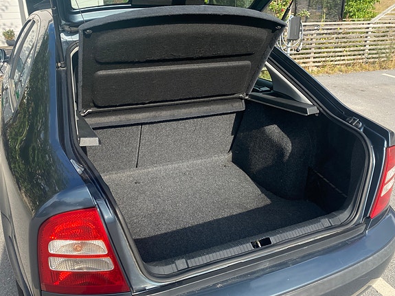 Skoda Octavia 6 of 10