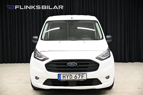 Ford Transit Connect 15 of 28