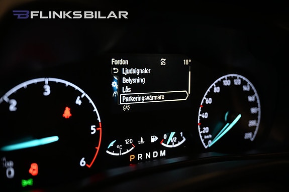 Ford Transit Connect 18 of 28