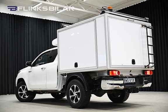 Toyota HiLux 7 of 30