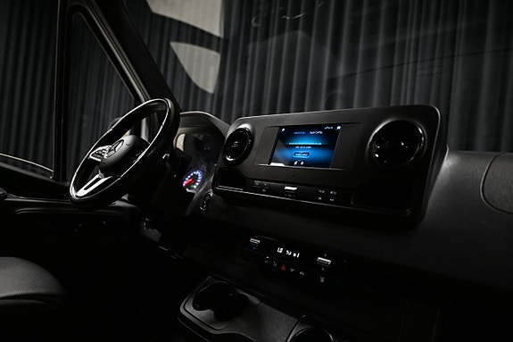 Mercedes-Benz Sprinter 317 30 of 30