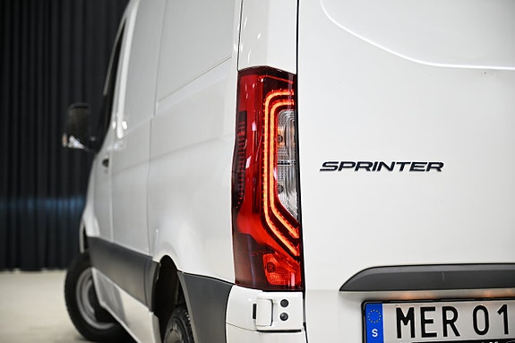 Mercedes-Benz Sprinter 317 13 of 30