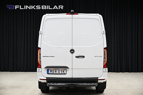 Mercedes-Benz Sprinter 317 12 of 30