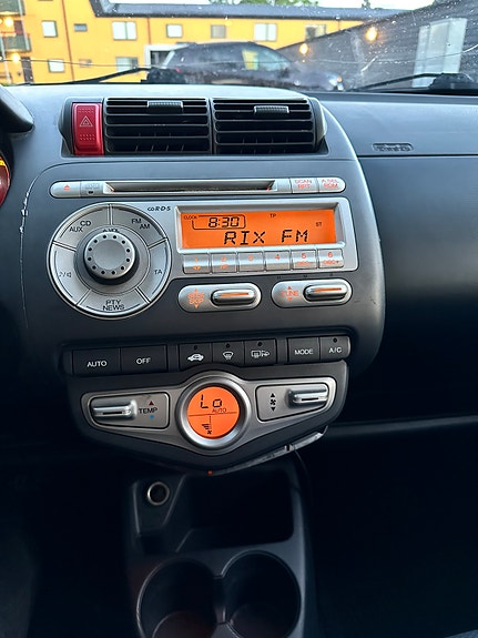 Honda Jazz 9 of 12