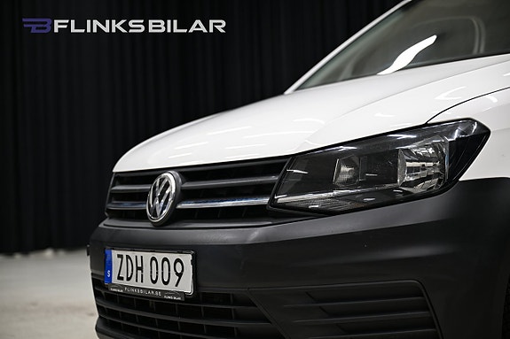 Volkswagen Caddy Maxi 10 of 26