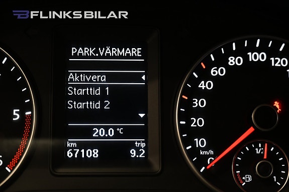 Volkswagen Caddy Maxi 16 of 26