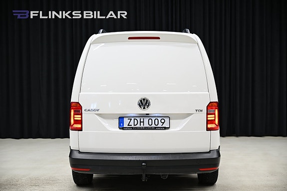 Volkswagen Caddy Maxi 12 of 26