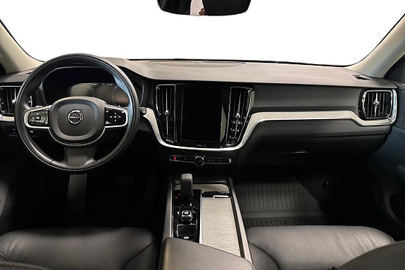 Volvo V60 Cross Country 9 of 28