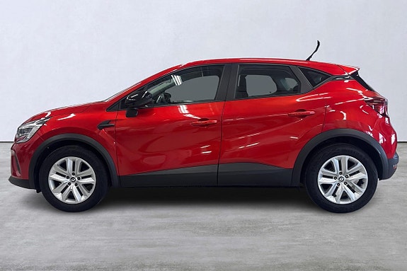 Renault Captur 2 of 18