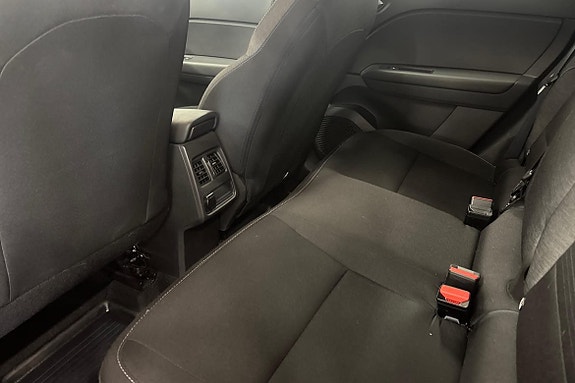 Renault Captur 9 of 18