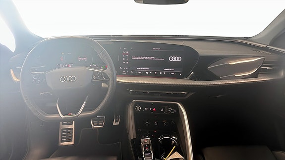 Audi Q5 11 of 17