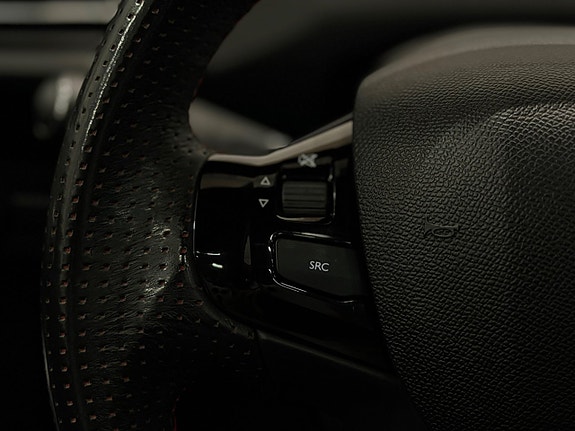 Peugeot 308 SW 21 of 25