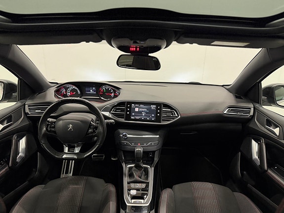 Peugeot 308 SW 9 of 25