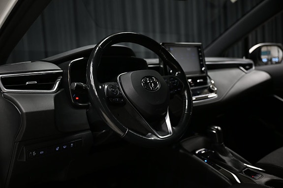 Toyota Corolla 26 of 29