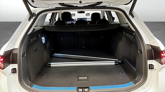 Skoda Superb 12 of 12