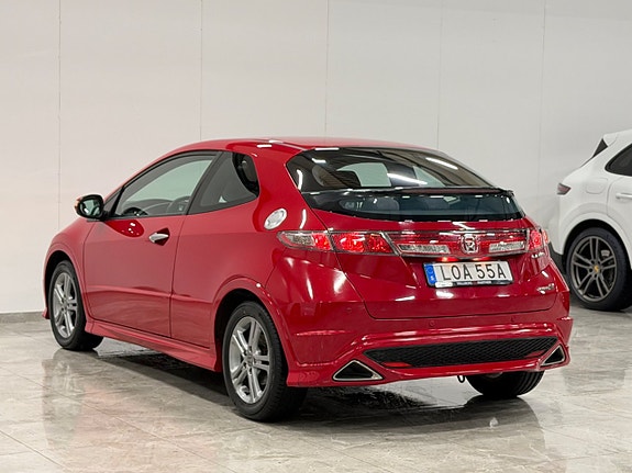 Honda Civic 3 of 21