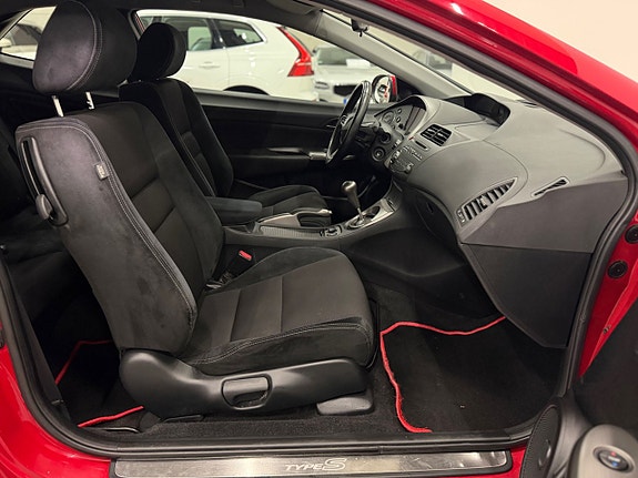 Honda Civic 12 of 21