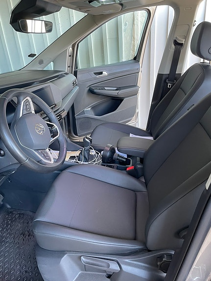Volkswagen Caddy Maxi 5 of 8