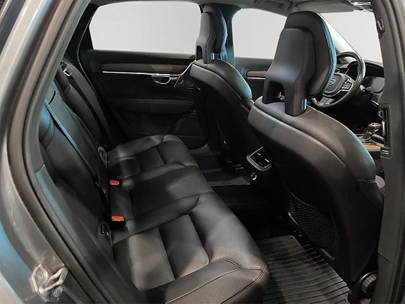 Volvo S90 8 of 10