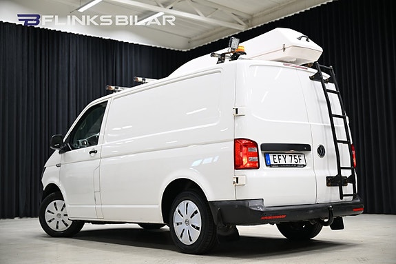 Volkswagen Transporter 5 of 30