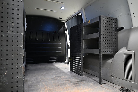 Volkswagen Transporter 9 of 30
