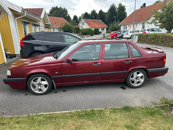 Volvo 850 3 of 10