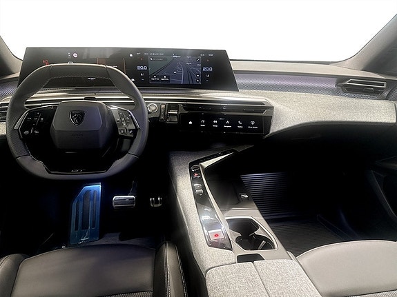 Peugeot 5008 3 of 14