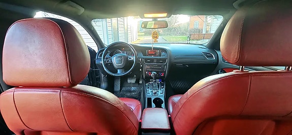 Audi A4 3 of 14