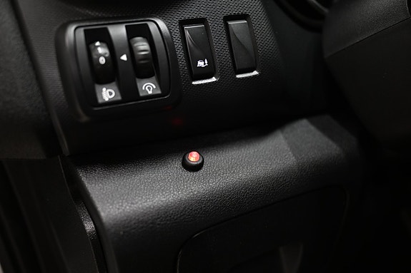 Opel Vivaro 16 of 23