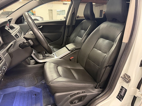 Volvo XC70 7 of 24
