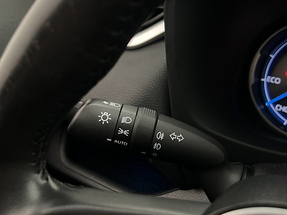 Toyota RAV4 28 of 28