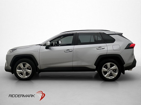 Toyota RAV4 4 of 28