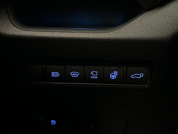 Toyota RAV4 24 of 28
