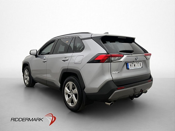 Toyota RAV4 5 of 28