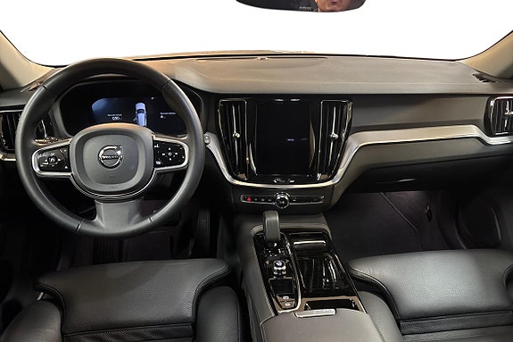 Volvo V60 9 of 13