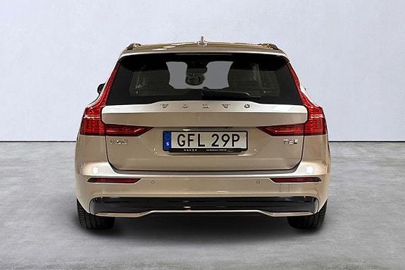 Volvo V60 5 of 13