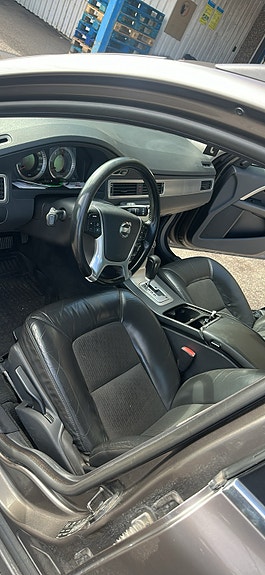Volvo V70 4 of 4