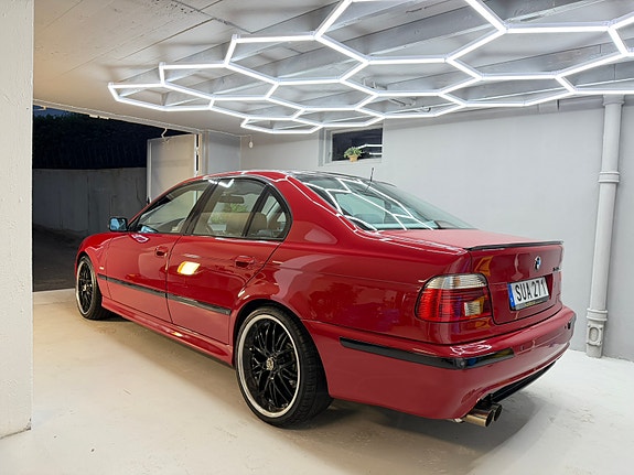 BMW 540i 4 of 12
