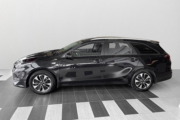 Kia Ceed 3 of 20