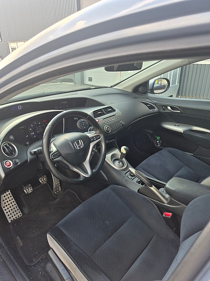 Honda Civic 7 of 14